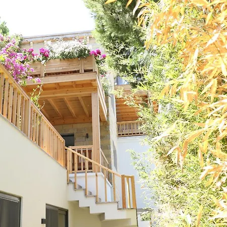 Lifebutiq Penthouse Bed & Breakfast Bodrum