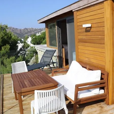 Lifebutiq Penthouse בודרום
